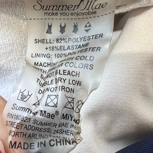 Maternity One Piece Bathing Suit w Ruffled One Shoulder, size Large - Picture 3 of 5